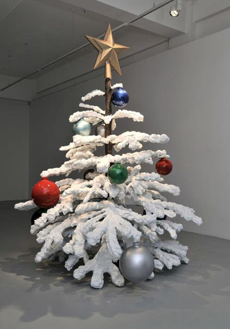 Philippe Parreno: Christmas Tree